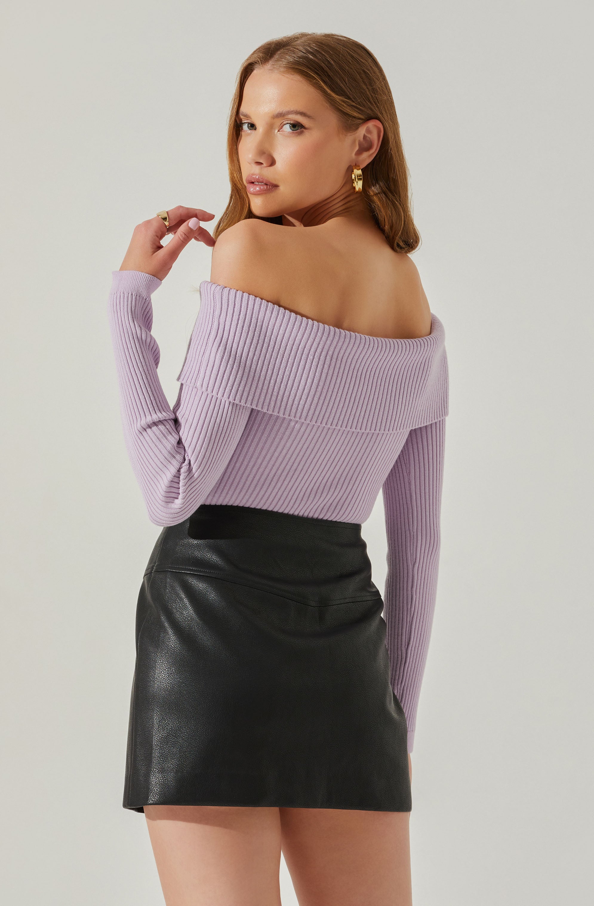 Ainsley Off Shoulder Sweater - Ribbed Texture