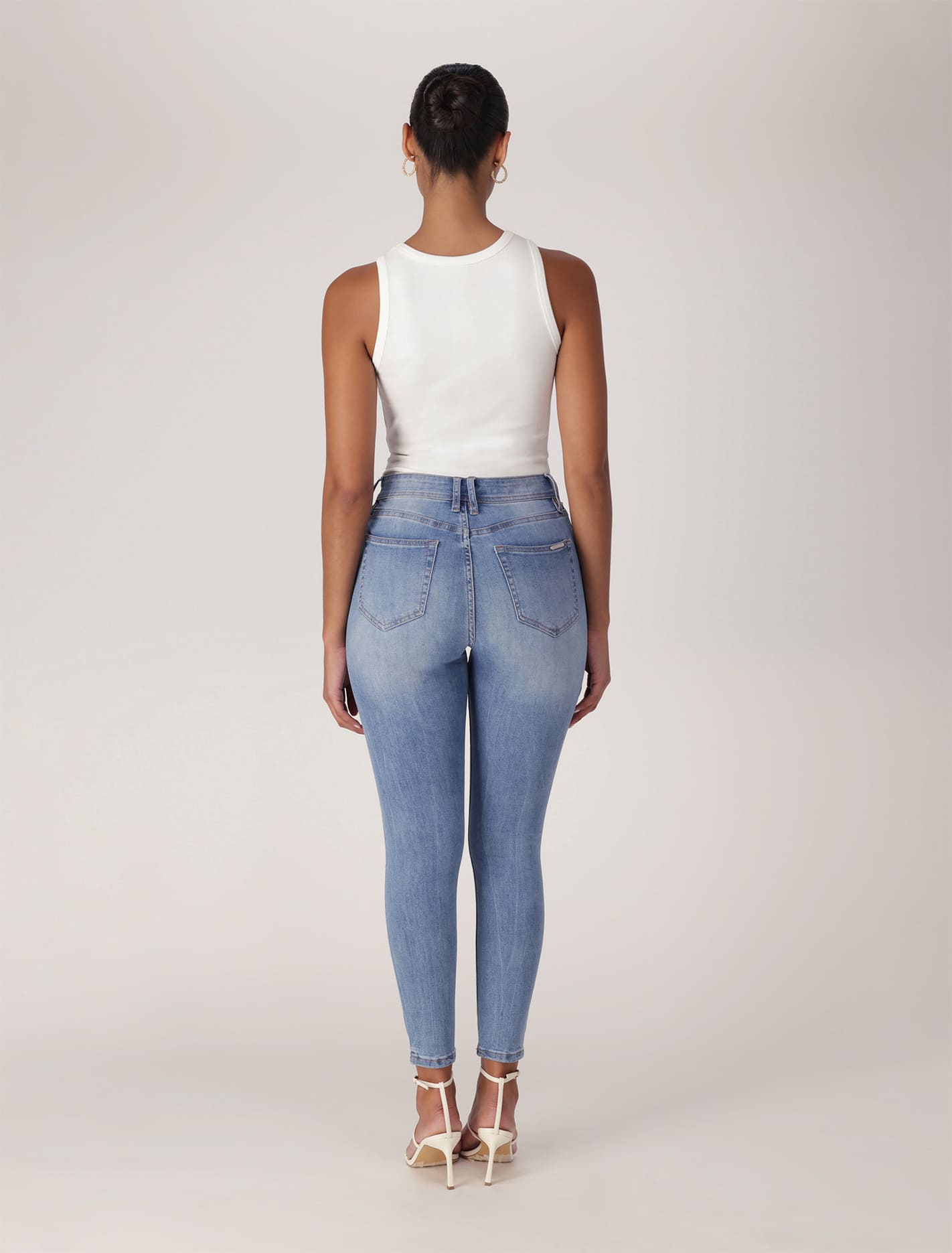 Ashley Ankle Skinny Jeans