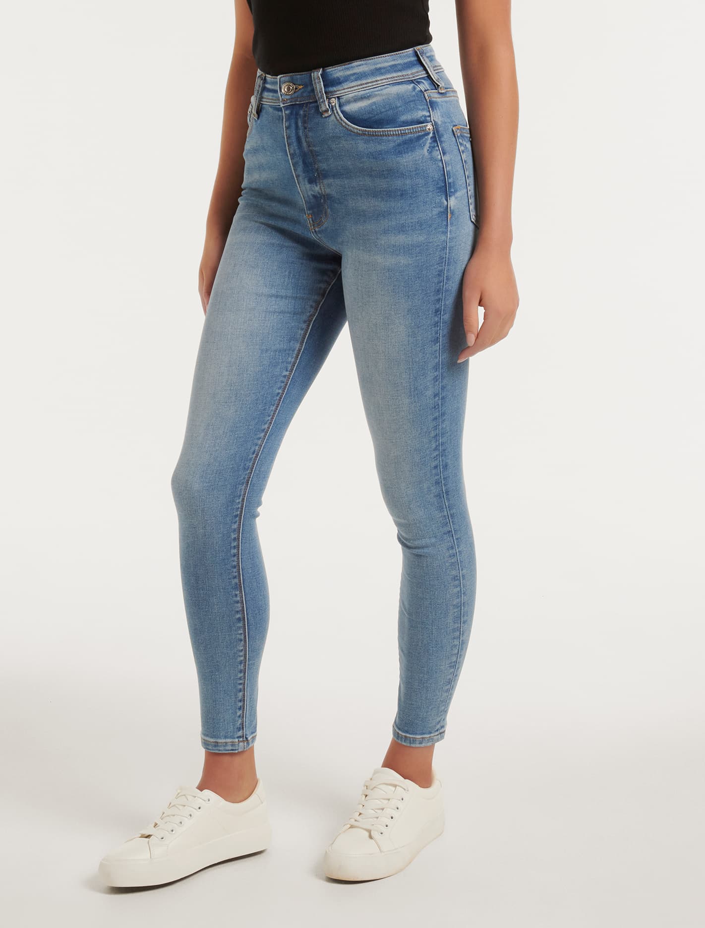 Ashley Skinny Ankle Jeans