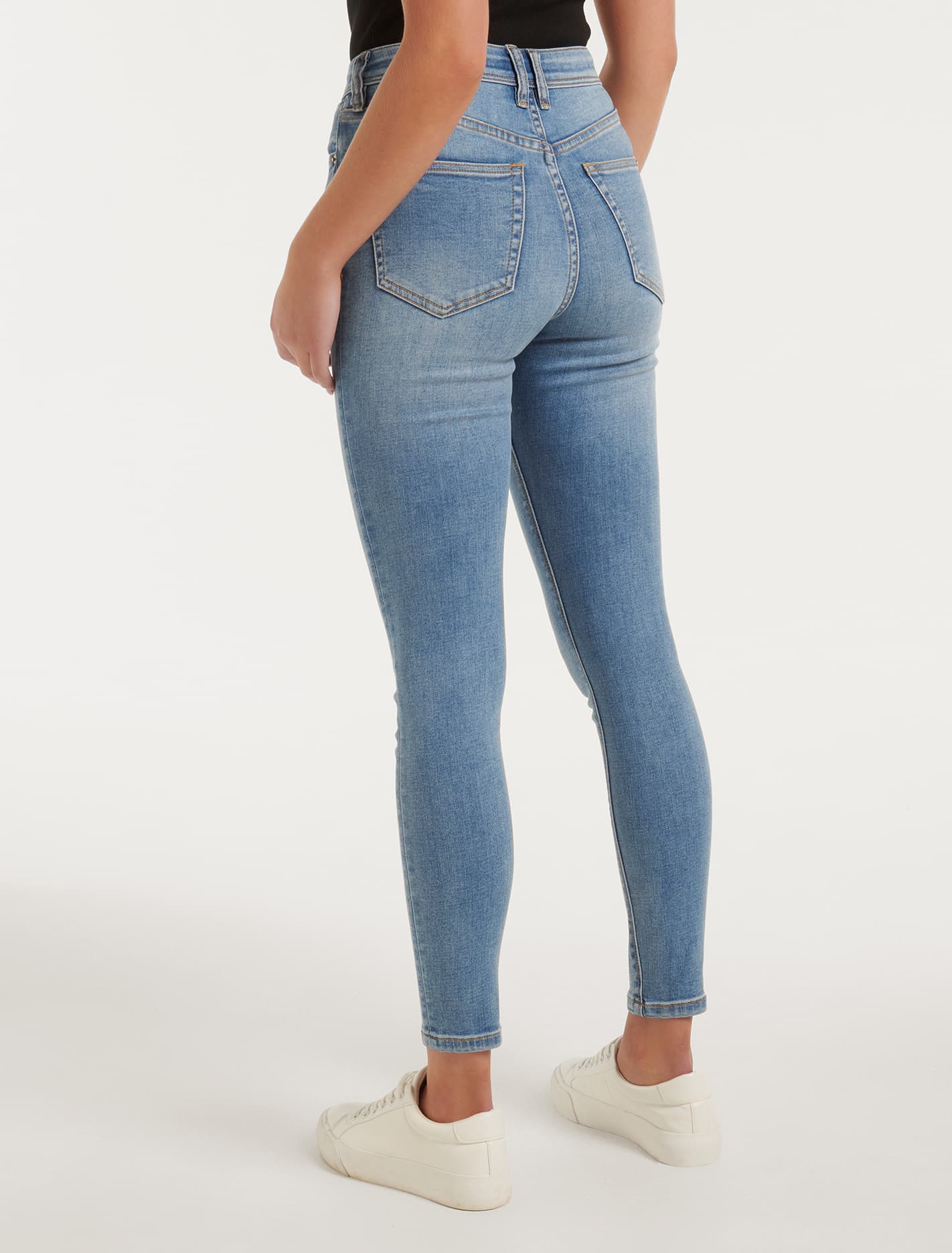 Ashley Skinny Ankle Jeans