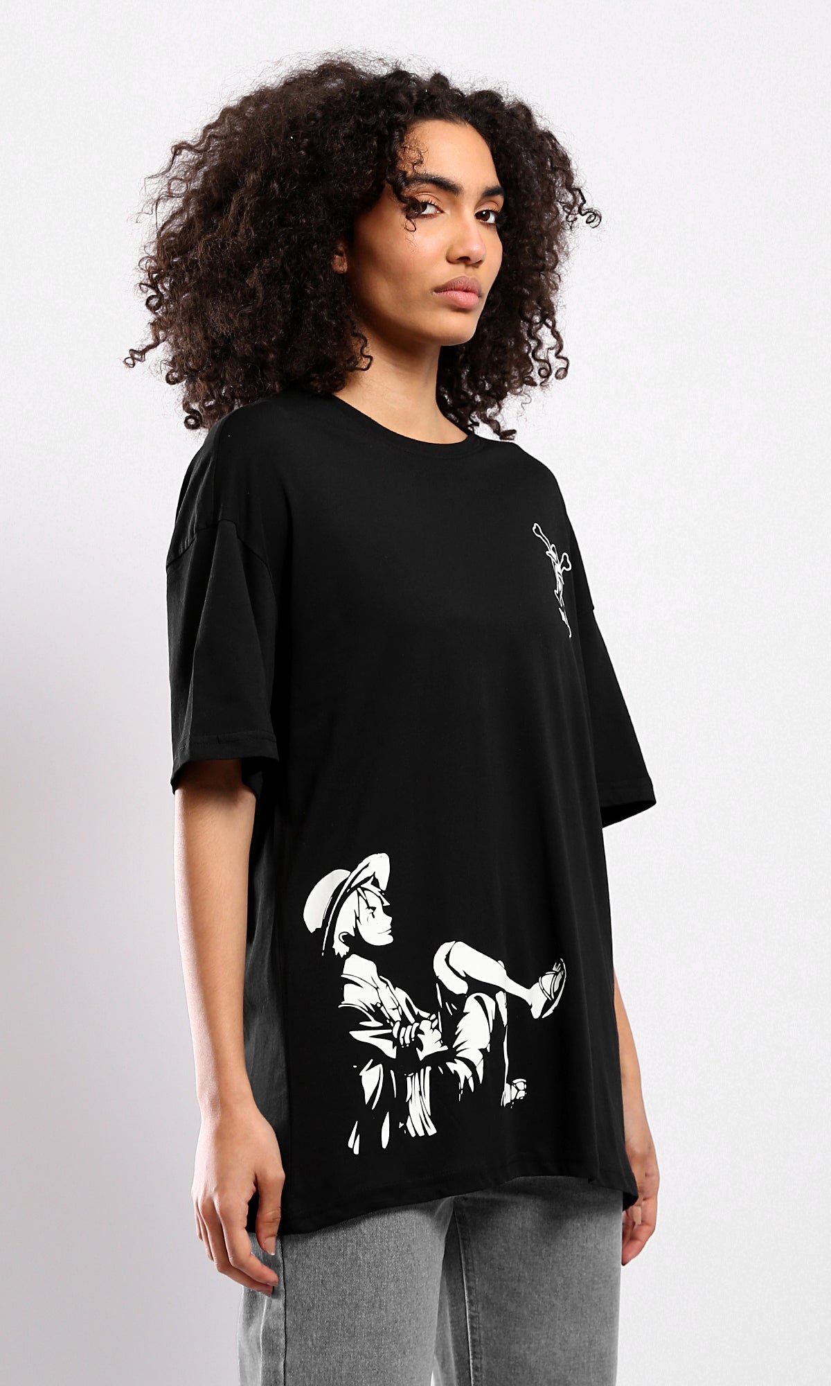 Black Cotton Tee With Front Print - Lightweight & Stylish