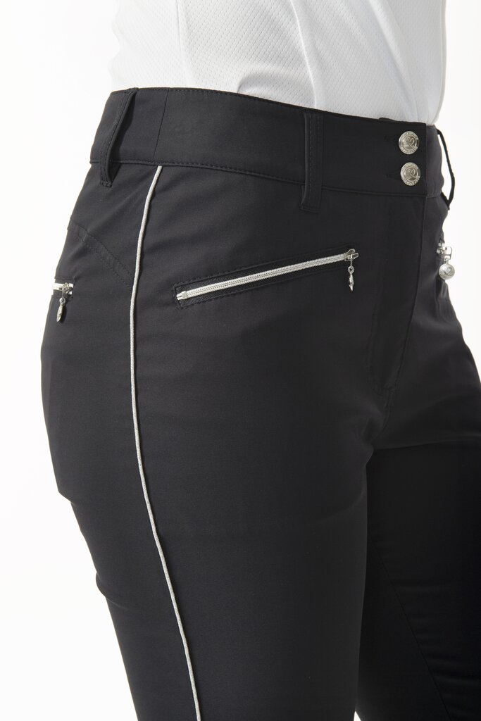 Daily Sports Ankle Pants Black