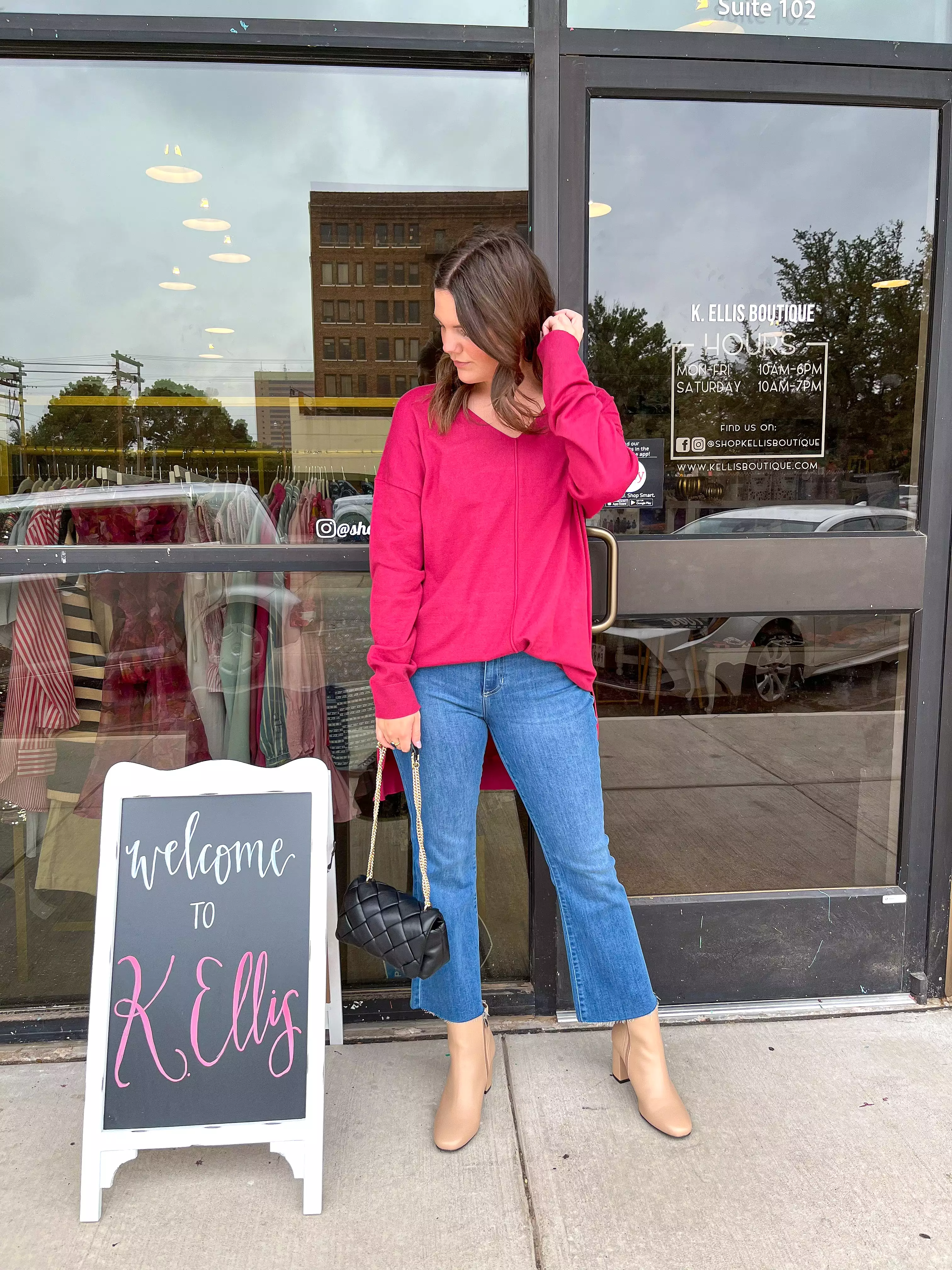 Deep V-neck Oversized Magenta Sweater.