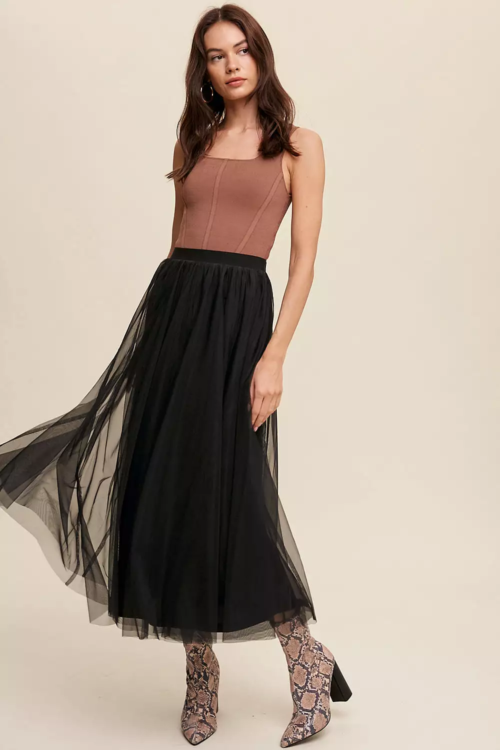 Elastic Waist Tulle Maxi Skirt