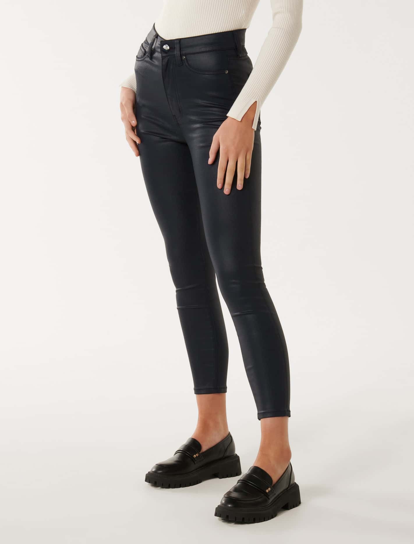 High-Rise Skinny Jeans (Bella Cropped)