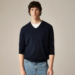 V-neck sweater made from Merino wool