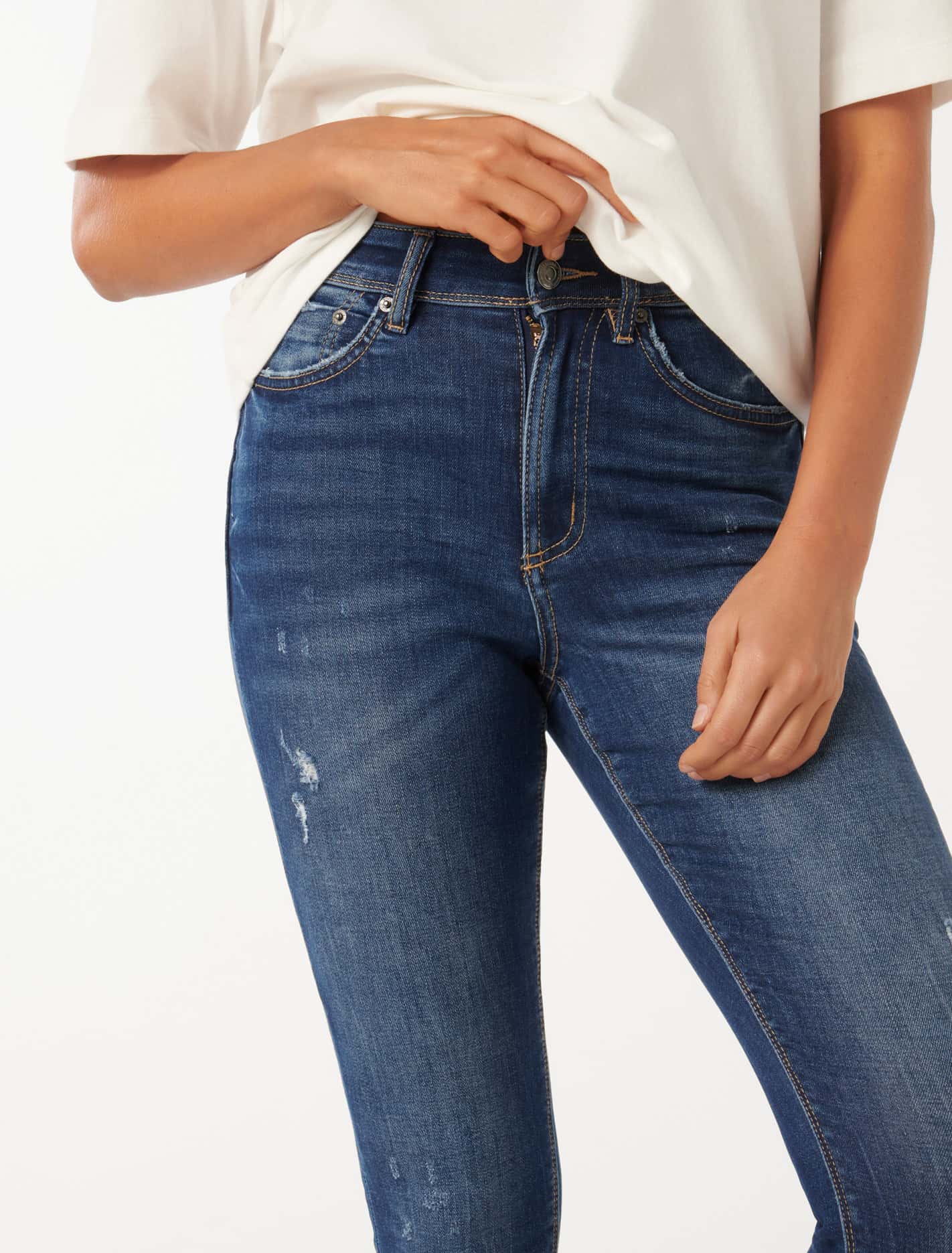 Nala Skinny Jeans