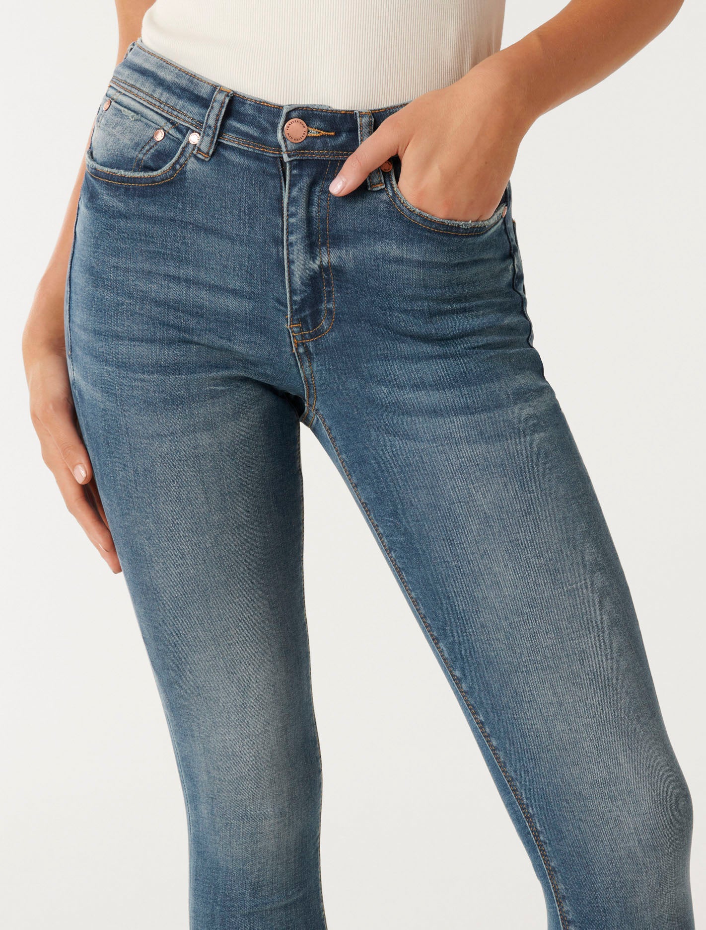 Nala Skinny Jeans