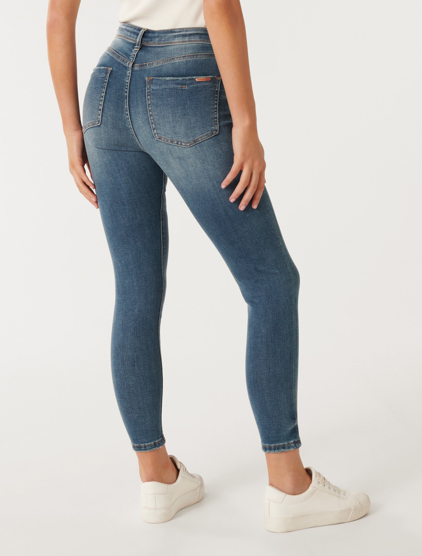 Nala Skinny Jeans