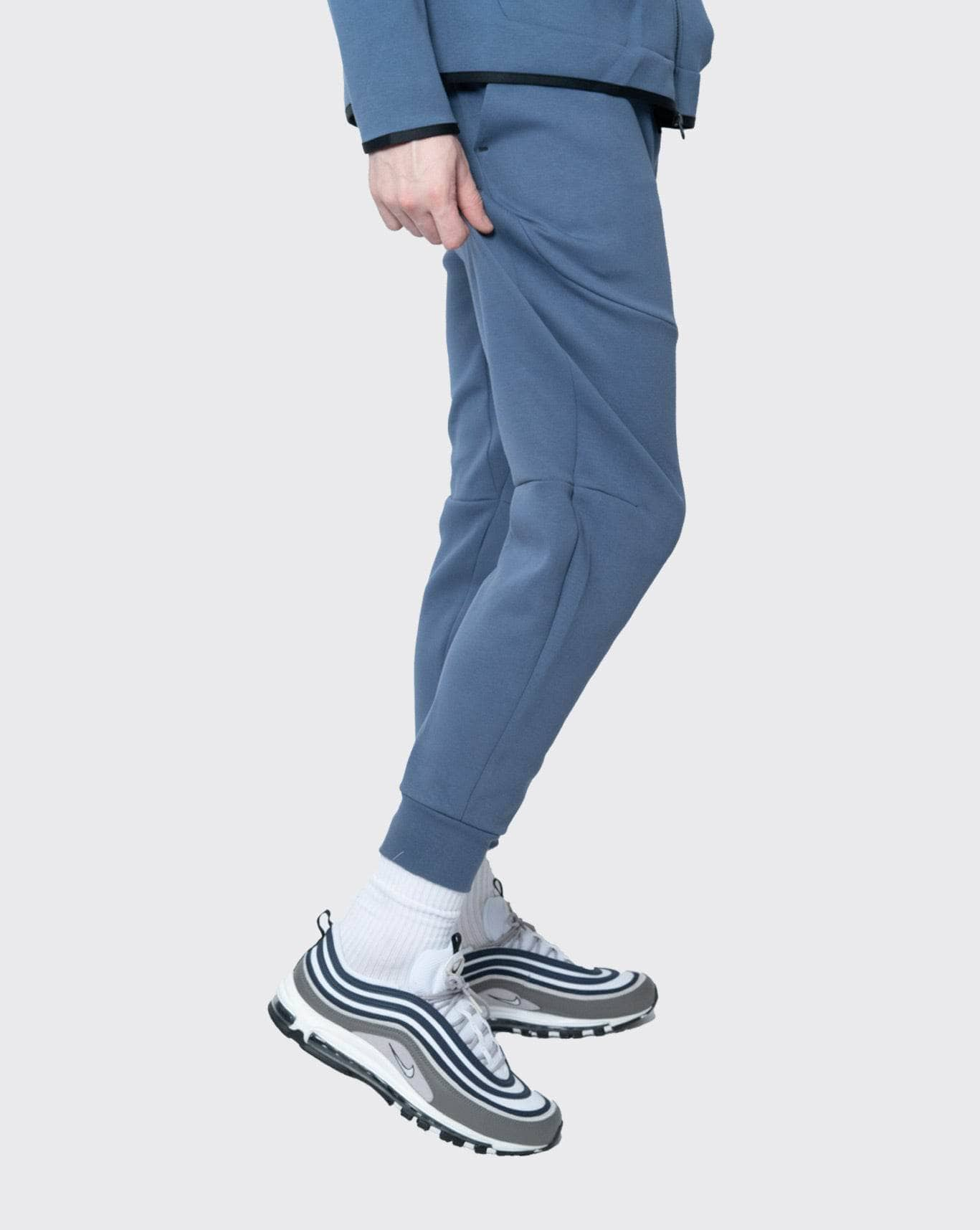 Nike Tech Fleece Jogger Pants