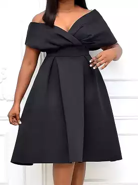 Plus Size Knee Length Midi Dress with Classic V-Neck