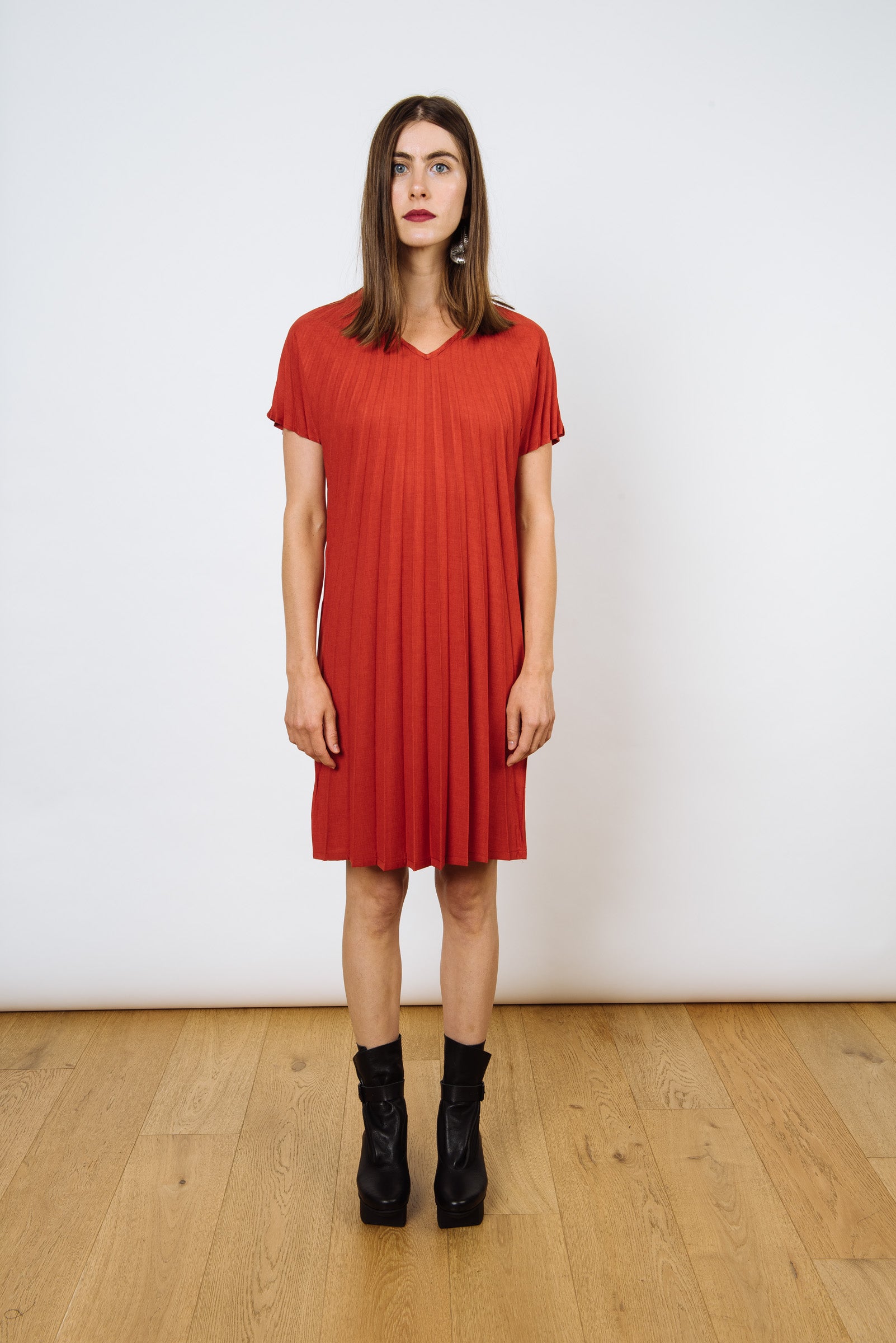 Reversible Sunburst V-neck Dress | Tomato