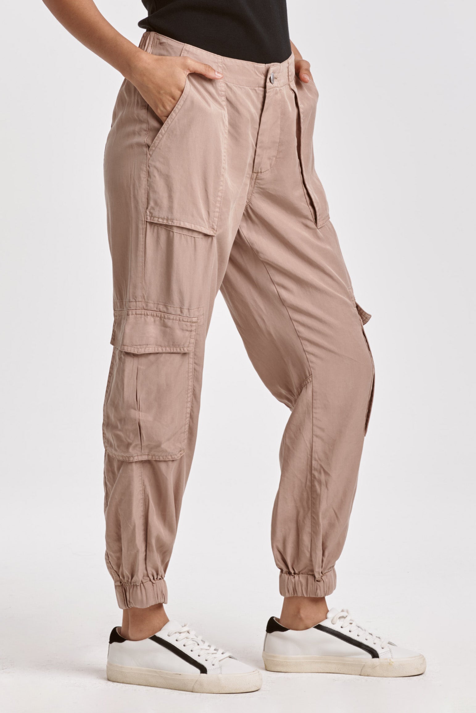 Sandy High Rise Ankle Pants