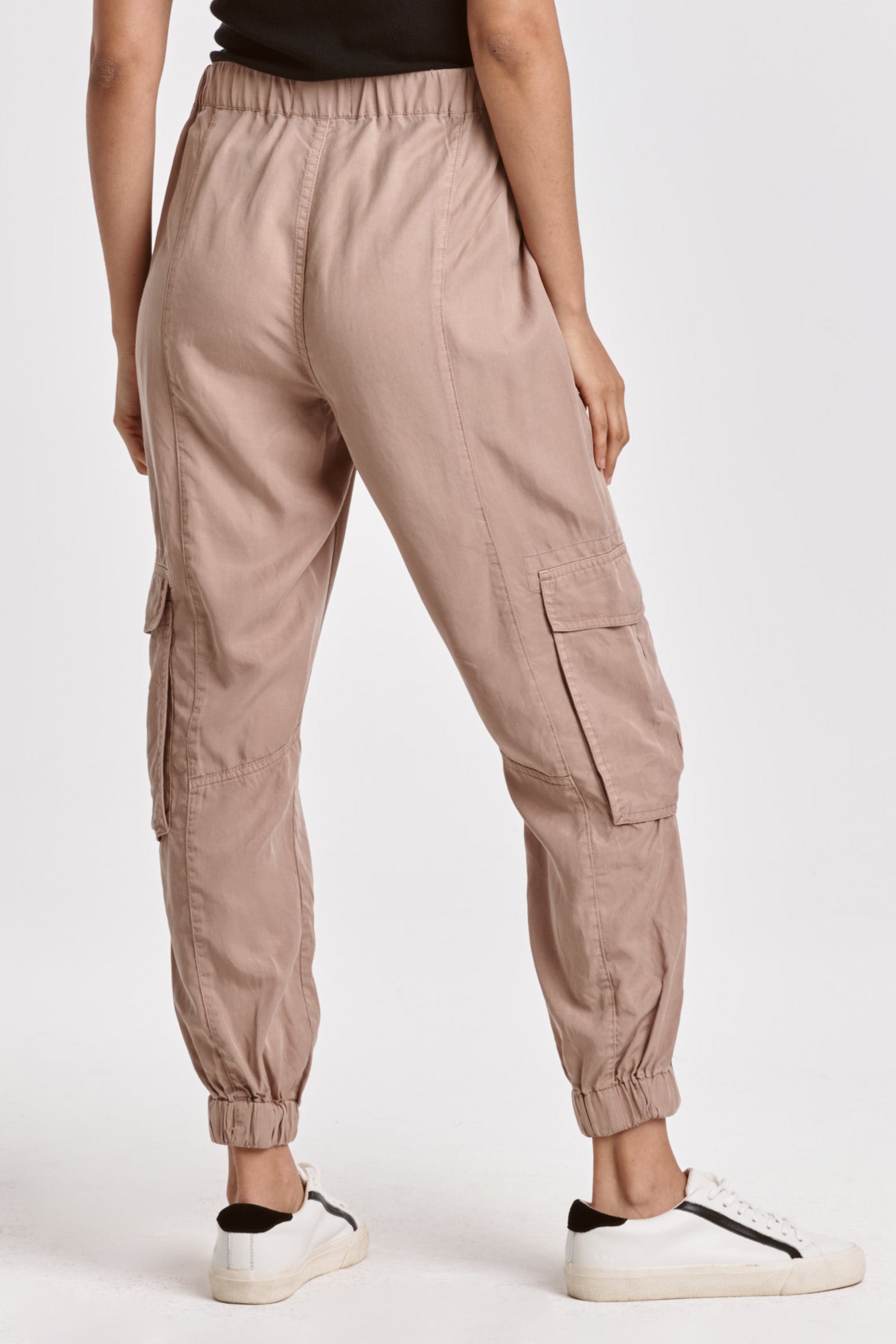 Sandy High Rise Ankle Pants