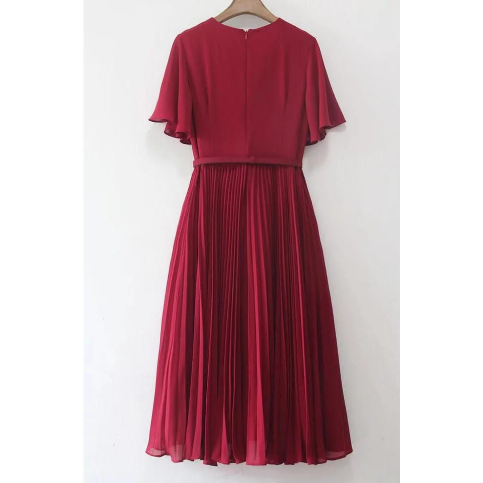 V-neck pleated short sleeve dress