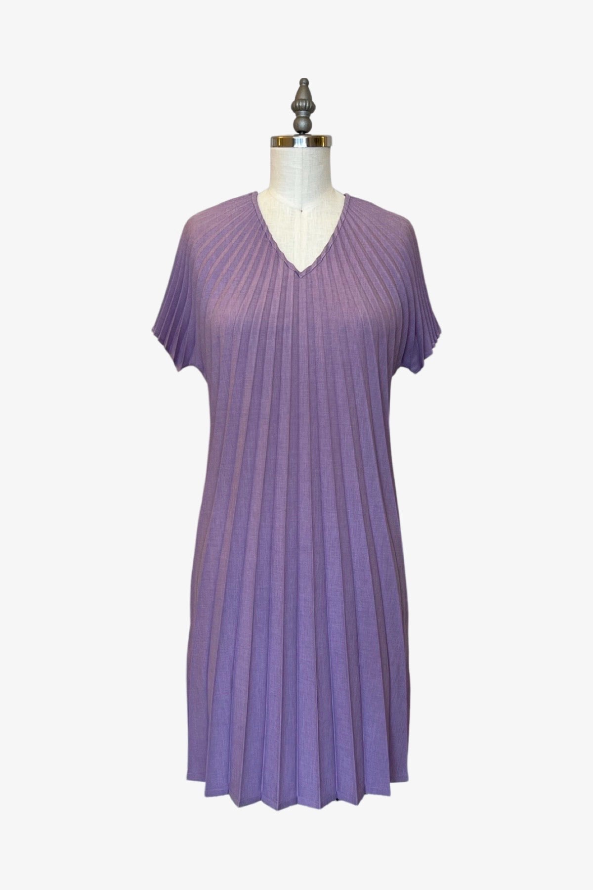 V-neck Sunburst Dress | Lilac