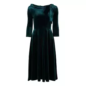 Velvet green vintage dress with half sleeves and a swing style.